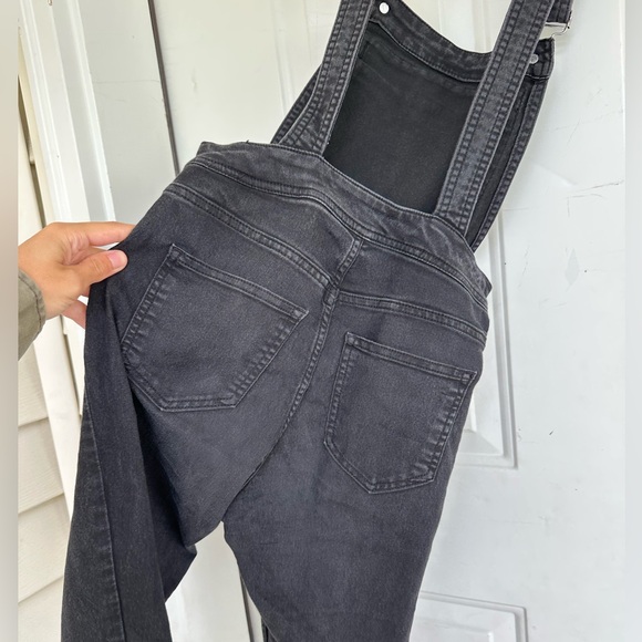 H&M Skinny Jean Overalls Size 2 - Picture 10 of 10